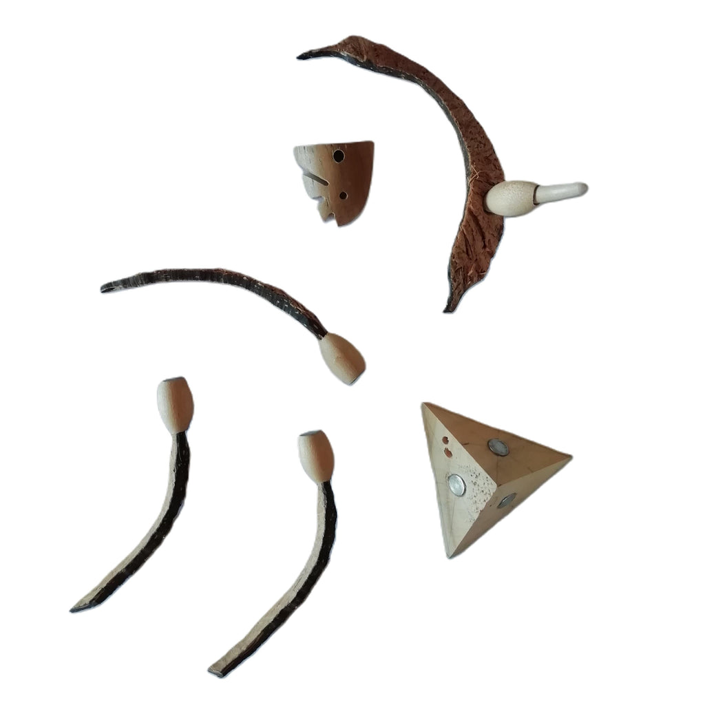 KAIRUMÉ - peças desmontadas mostrando os fragmentos que compõem a escultura