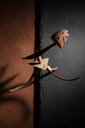 Scultura figura dinamica con corteccia - ambientata